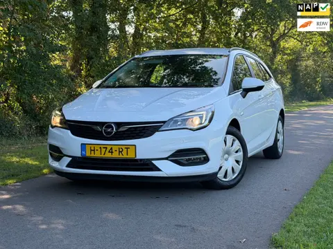 Opel Astra Sports Tourer 1.2 Business Edition | Cruise control + Navi + NAP Nu € 6.950,- !!!