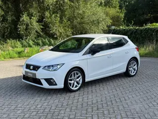SEAT Ibiza 1.0 TSI FR 116PK I CAMERA I CARPLAY I VIRTUAL DASH I 6BAK I CRUISE
