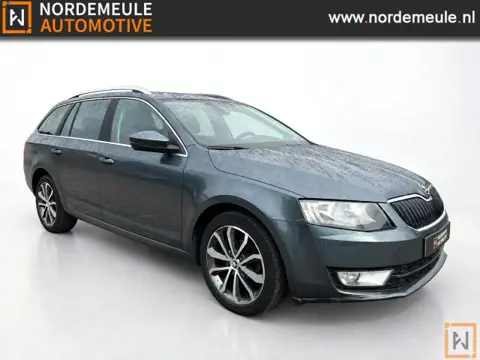 SKODA OCTAVIA 1.6 TDI GreenTech ed. Navi, Clima, Cruise