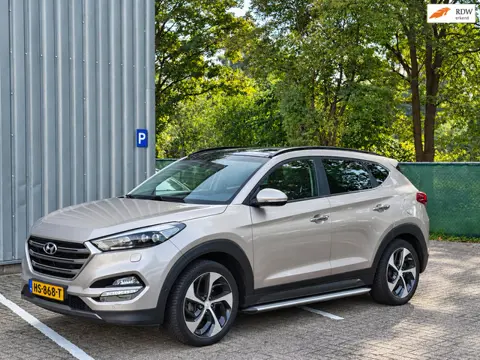 Hyundai Tucson 1.6 T-GDi Premium 4WD Stoelvent/verw/Stuurverw / Lane Assist / Trekhaak