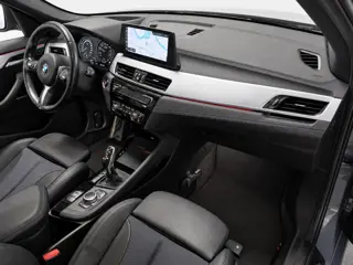 Foto 15 van BMW X1 SDrive18i Executive Edition (M-SPORT, LED, HUD, CAMERA,TREKHAAK)