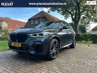BMW X5 XDrive40i Executive Aut. | M-Pakket | SkyLounge | Arktikgrau | Tartufo Nappa | LaserLight | H