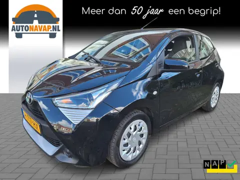 Toyota Aygo 1.0 VVT-i X-Play Limited 5Drs /Camera/Navi/Apple/Android/1e Eig/Garantie