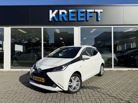Toyota Aygo 1.0 VVT-i x-play Airco (bj 2018)