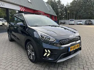 Foto 19 van Kia Niro 1.6 GDi Hybrid DynamicLine Trekhaak Incl. Beurt