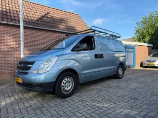 Hyundai H-1 H300 2.5 CRDI WGT 116 PK 2.5 CRDi Active APK/DUBBELE SCHUIFDEUR/2300TREKKEN