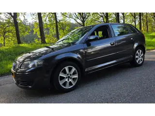 Audi A3 Sportback 1.4 TFSI Business - APK 26-09-2027 -