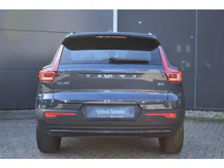 Foto 15 van Volvo XC40 B4 Plus Dark | Trekhaak | Verwarmbare voorstoelen, voorruit en stuurwiel | Premium audio