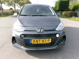 Foto 15 van Hyundai I10 1.0i SKY - 5 DRS