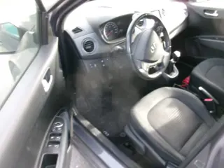 Foto 13 van Hyundai I10 1.0i SKY - 5 DRS