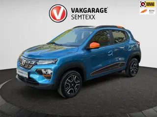 Dacia Spring Comfort Plus (Orange Pack) 27 kWh | Automaat | Airco | Cruise | Navi | Leder | Camera |