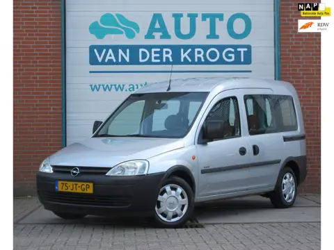 Opel Tour 1.6 Comfort, NL auto, 1e Eig, Nw Distr. APK 9-27, Lage KM !!