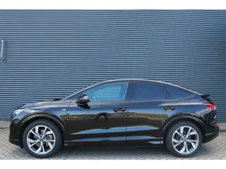 Foto 13 van Audi Q4 Sportback e-tron 40 S-Line 77 kWh Camera Sonos Adaptive-cruise