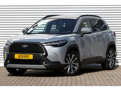 Toyota Corolla Cross Hybrid 140 Style Premium Panoramad.