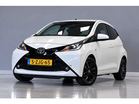 Toyota Aygo 1.0 VVT-i x-play|Camera|Airco|