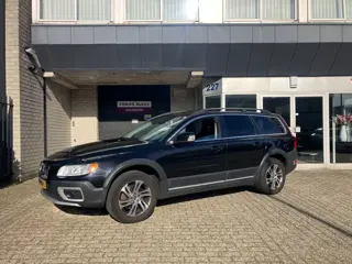 Volvo XC70 2.0 D3 FWD Limited Edition / EURO-5 / 5-CILINDER / EXPORT / NAVI / CLIMA