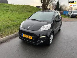 Peugeot 107 1.0 Envy Dec 2012 Airco Elek pakket Led