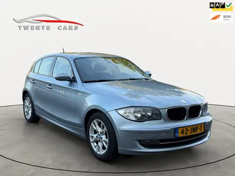 BMW 1-serie 116i Business Line | Clima | Automaat | Nieuwe APK |