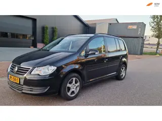 Volkswagen TOURAN 1.4 TSI Business 7 PERS CARPLAY NAVI PSENSOR CRUISE