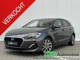 Hyundai i30 1.4 T-GDI Passion | CAM | Stuurverw | Stoelverw. | CLIMATE CONTR.| LED | Carplay | LKA |