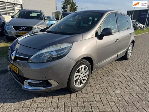 Renault Scénic 1.5 dCi Bose NAP Garantie APK oktober 2027