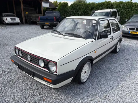 Volkswagen Golf 1.6 GTD