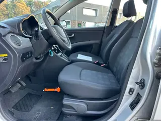 Foto 16 van Hyundai I10 1.25i Dynamic Cool | automaat | lage km |