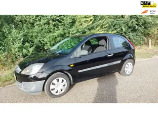 Ford Fiesta 1.3-8V Champion