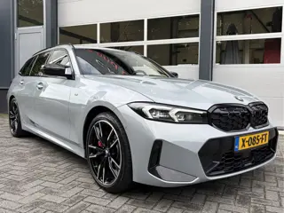 Foto 14 van BMW 3 Serie Touring M340i xDrive NL-Auto Vol (bj 2023)
