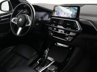 Foto 17 van BMW X3 xDrive20i 184 PK M-SPORT H.E. EDITION + HEAD-UP | SFEERVERL. | CARPLAY | LEDER | CAMERA | 19