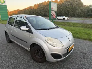 Renault Twingo 1.2 Airco Bluetooth 140DKM! (bj 2008)