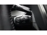 Foto 22 van Peugeot 2008 1.2 Active 2jr APK trekhaak LED