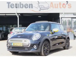 MINI Electric Yours 33 kWh | 39.600km | Leder | Sportstoelen | Panormadak | Harman/kardon