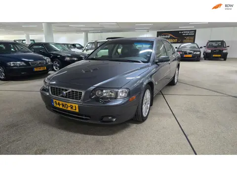 Volvo S80 2.4 Elite goede km stand.