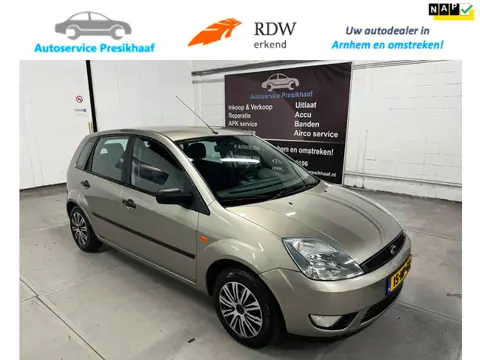 Ford Fiesta 1.4-16V Trendstyle AIRCO / NAP / TREKHAAK