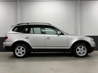 Foto 14 van BMW X3 2.5si Executive Youngtimer! PDC/Leer/Carplay/Alarm/Plaatje van een auto!