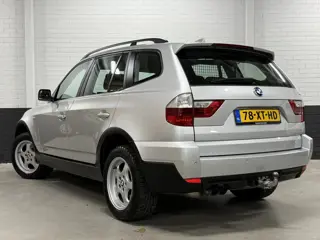 Foto 16 van BMW X3 2.5si Executive Youngtimer! PDC/Leer/Carplay/Alarm/Plaatje van een auto!