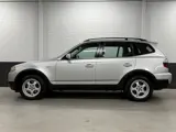 Foto 27 van BMW X3 2.5si Executive Youngtimer! PDC/Leer/Carplay/Alarm/Plaatje van een auto!