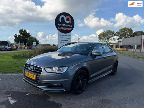 Audi A3 Limousine | 2016 | 1.6 TDI ultra Attraction Pro Line Plus | Handgeschakeld | Top Auto | APK
