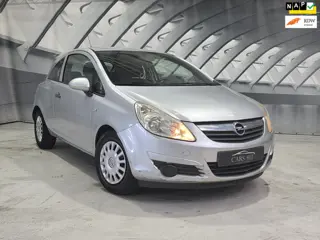 Opel Corsa 1.2-16V Essentia