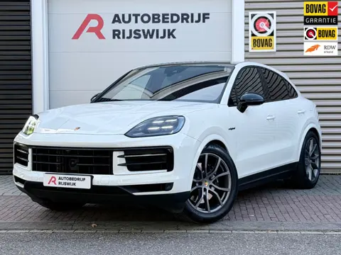 Porsche Cayenne Coupé 3.0 E-Hybrid Pano/360/Bose/Memory