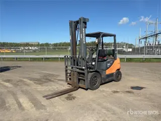 Doosan G30E5 Forklift (bj 2009)