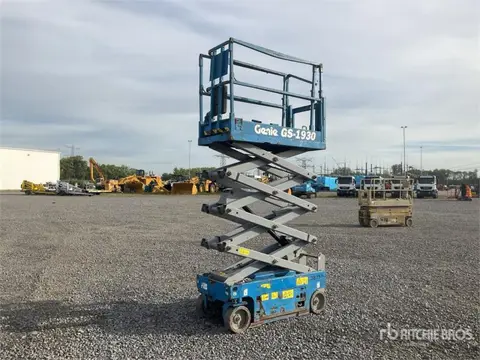 Genie GS1930 Electric Scissor Lift