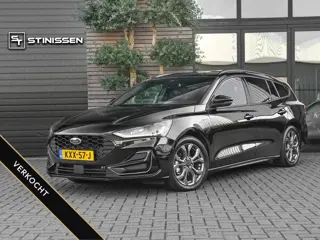 Ford Focus Wagon 1.0 EcoBoost Hybrid ST Line Trekhaak ACC Navi Camera Head up