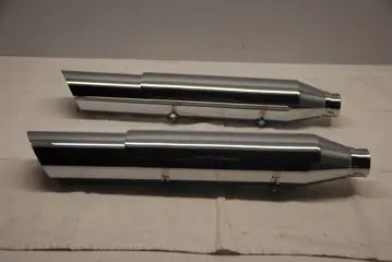 UITLAAT Harley Davidson Softtail 2000 - 2017