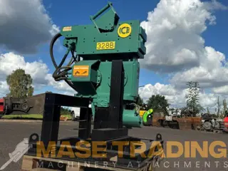 ICE 328B | Damwand trilblok | Vibratory Piling Ham