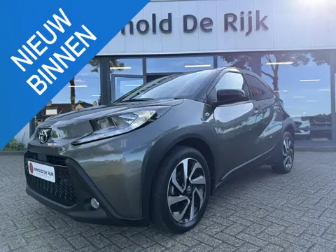Toyota Aygo X 1.0 VVT-i S-CVT Pulse AUTOMAAT