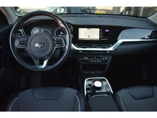 Foto 15 van Kia E-Niro ComfortLine 64 kWh | SOH 97.6% | DEALER ONDERHOUDEN | NAP | APPLE CARPLAY | ANDROID AUTO