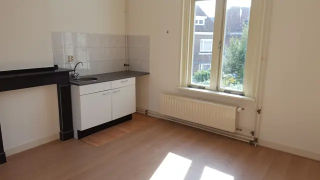 Woning aan de Brugstraat te Roosendaal