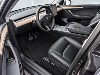 Foto 15 van Tesla Model Y Long Range AWD 75 kWh